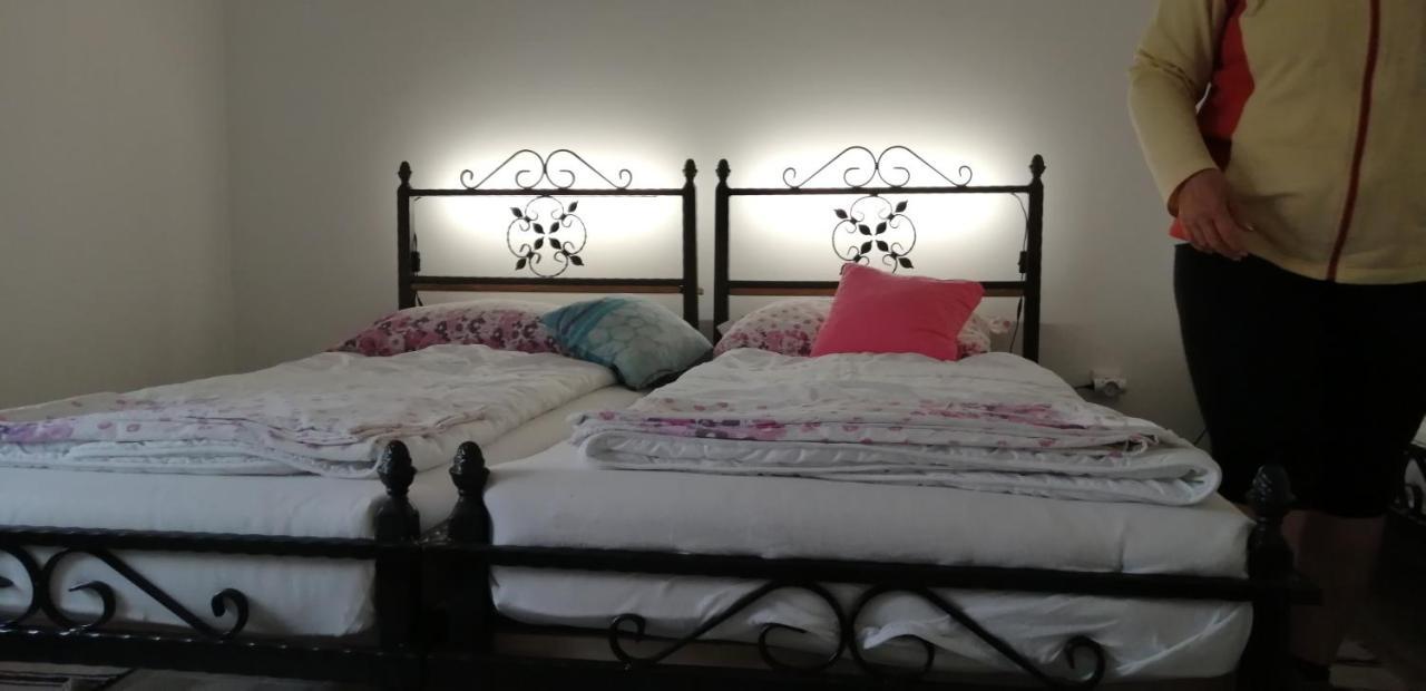 Reti Tanya Vendeghaz Hotel Kerecseny Luaran gambar